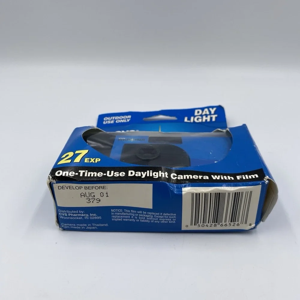 CVS Photostar Daylight Camera Outdoor Use‎ Only 27exp Expired 8/2001